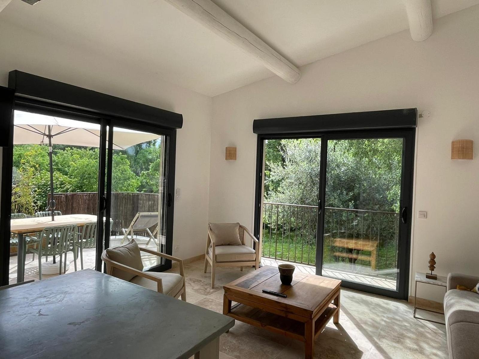 La Maison D'Hamih "Gite Et Chambres D'Hotes Uzes Exterior photo
